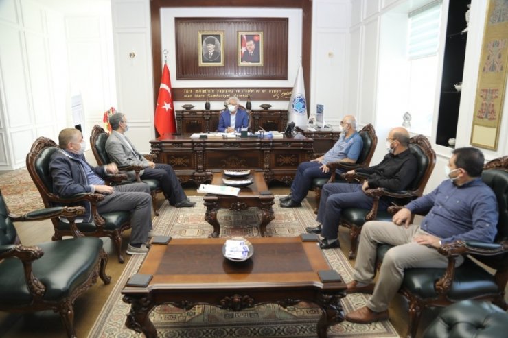 Başkan Güder’den insani yardım çağrısı