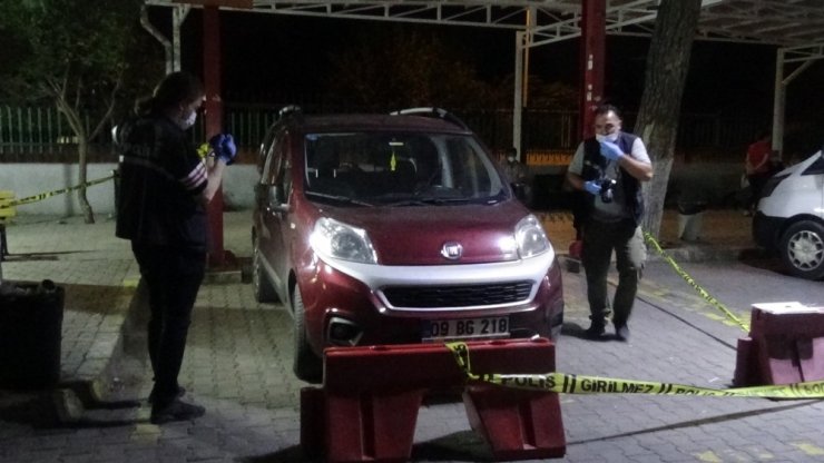 İzmir’de silahla ağır yaralanan şahıs hayatını kaybetti