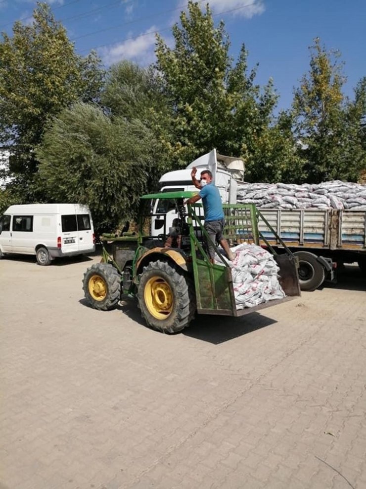 Mut’ta 2 bin 500 aileye kömür yardımı