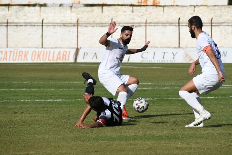 TFF 2. Lig: Turgutluspor: 1 - Bayburt Özel İdare Spor: 0