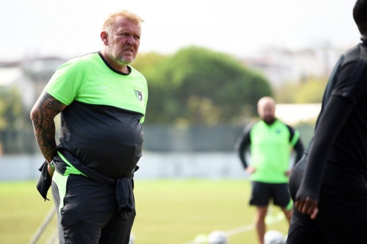 Denizlispor, Gençlerbirliği maçına aralıksız hazırlanıyor