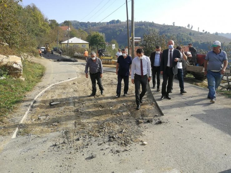 Düzce’de köylerde yapılan asfalt çalışmalarında inceleme