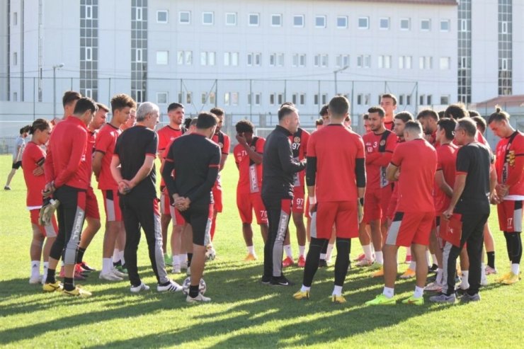 Eskişehirspor teknik ve taktik çalıştı