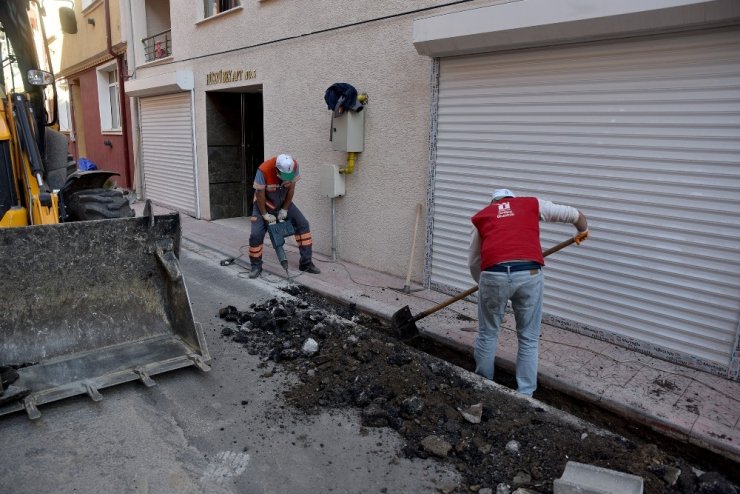 Kırsalda ve merkezde üstyapı çalışması