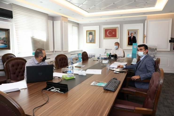 Melikgazi’ye Düzenli Otopark Sistemi Geliyor