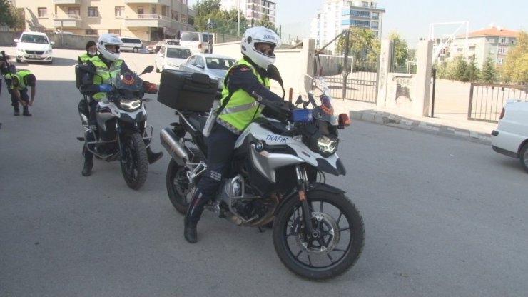 Ankara’da okul servislerine Covid-19 denetimi