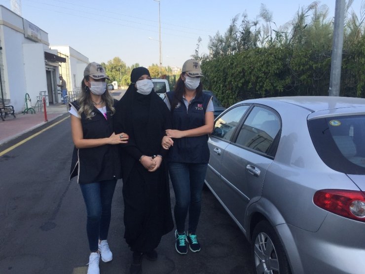 Kırmızı bültenle aranan DEAŞ’lı kadın yakalandı