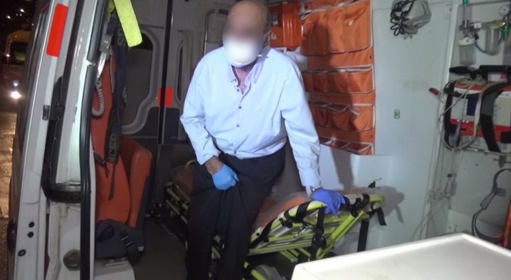 Hastaneden kaçan korona hastası minibüste yakalandı