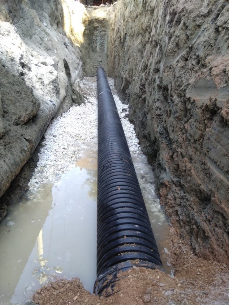 Büyükşehir’den Kemer’de alt yapı çalışması