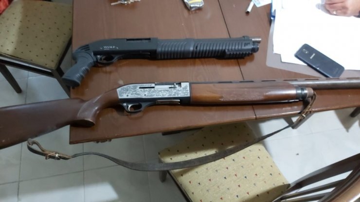 Bursa’da silah kaçakçısı operasyonu: 12 gözaltı