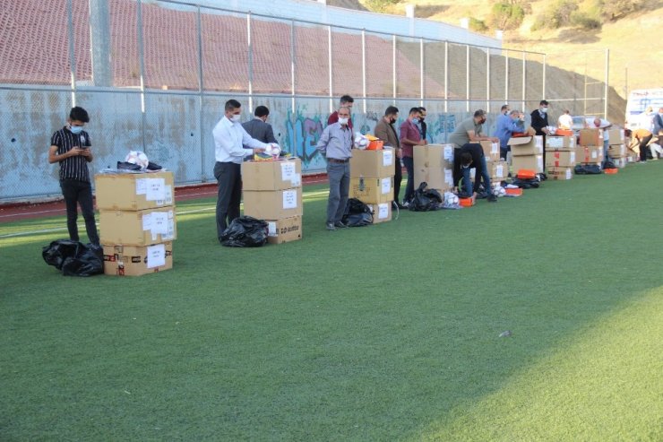 Elazığ’da 104 spor kulübüne malzeme yardımı yapıldı