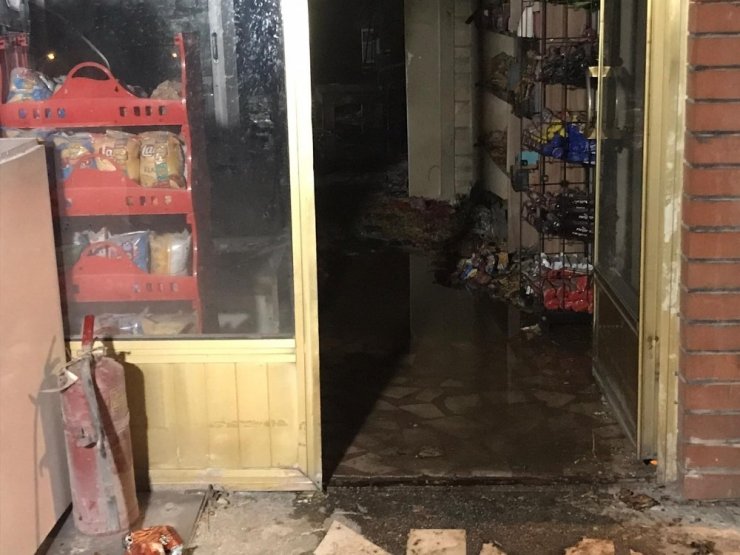 Eskişehir’de korkutan patlama: 6 kişi dumandan etkilendi