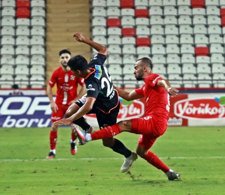 Antalyaspor’da Gaziantep FK karşısında hedef galibiyet