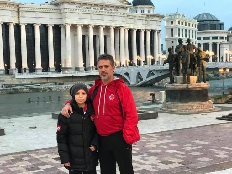 Kayserili milli yüzücü Enka’ya transfer oldu