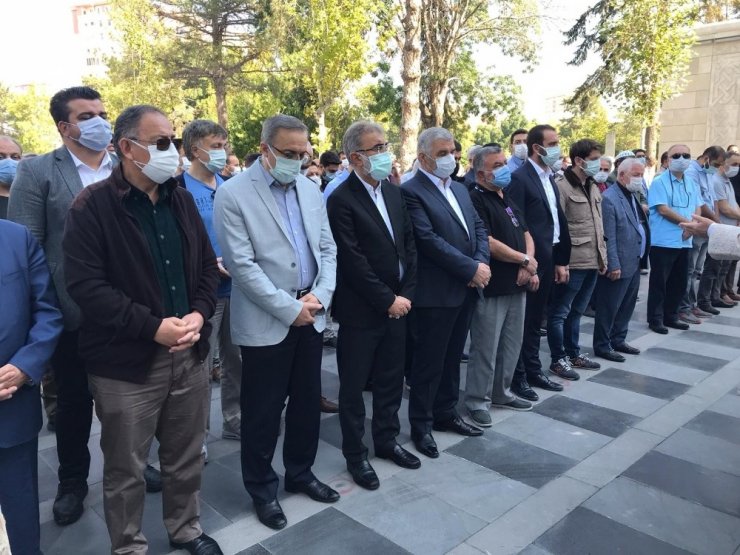 Kayserili İş Adamı Zekeriya Ergüneş son yolculuğuna uğurlandı