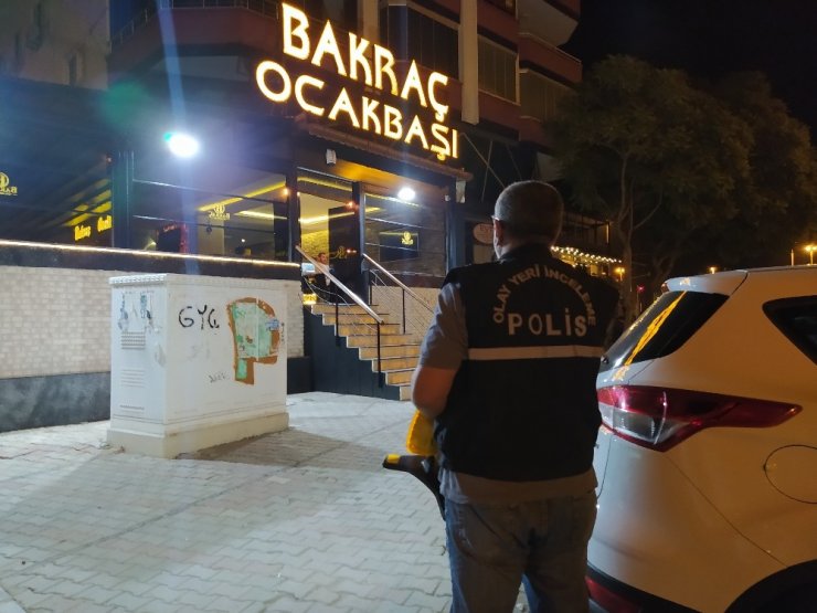 Ocakbaşında müşteriler arasında istek parça kavgası: 2’si ağır 5 yaralı