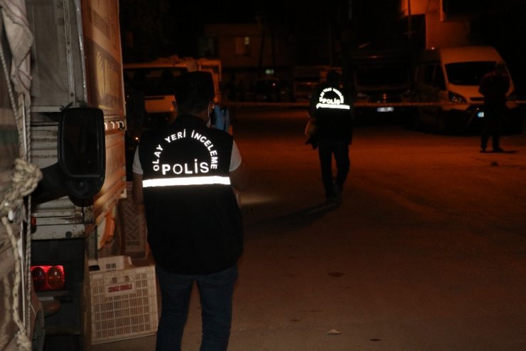 Adana’da silahlı kavga: 2 yaralı