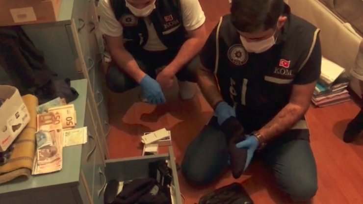 FETÖ’nün güncel il yapılanmasına 12 tutuklama