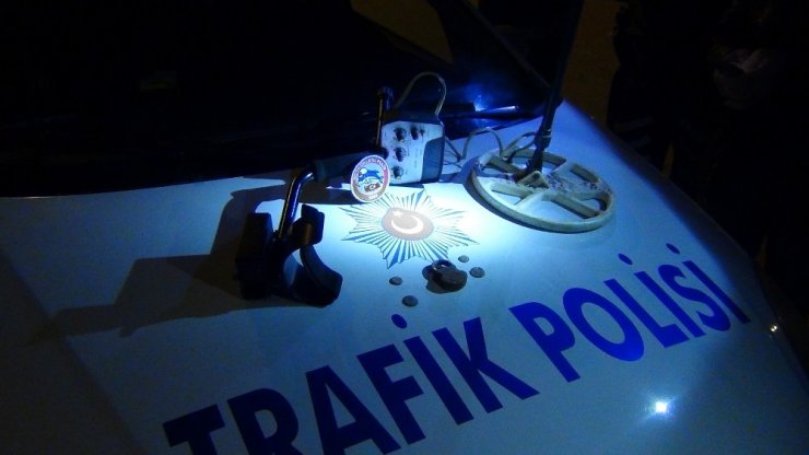 Bursa’da yol uygulamasında tarihi sikke ele geçirildi