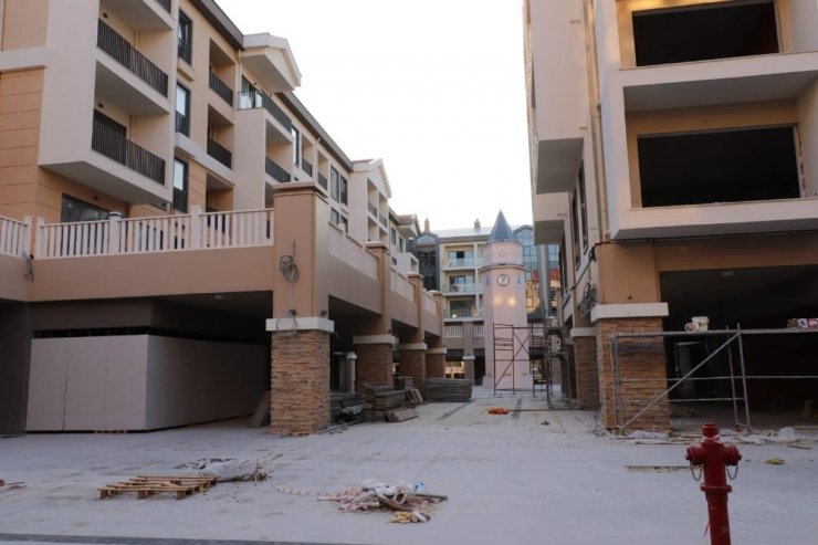 Başkan Özlü Sakarya’da AVM inceledi