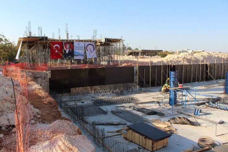 Müzeyyen Erkul Gaziantep Bilim Merkezi’nin temeli atıldı