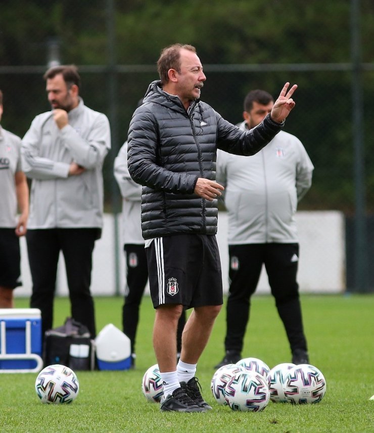 Beşiktaş’ta Denizlispor maçı hazırlıkları sürdü