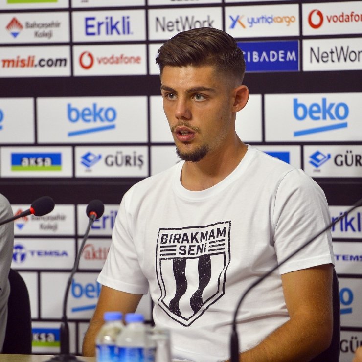 Francisco Montero: “Beşiktaş’ın teklifini duyunca düşünmeden kabul ettim”