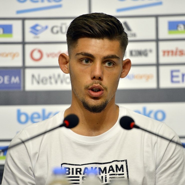 Francisco Montero: “Beşiktaş’ın teklifini duyunca düşünmeden kabul ettim”