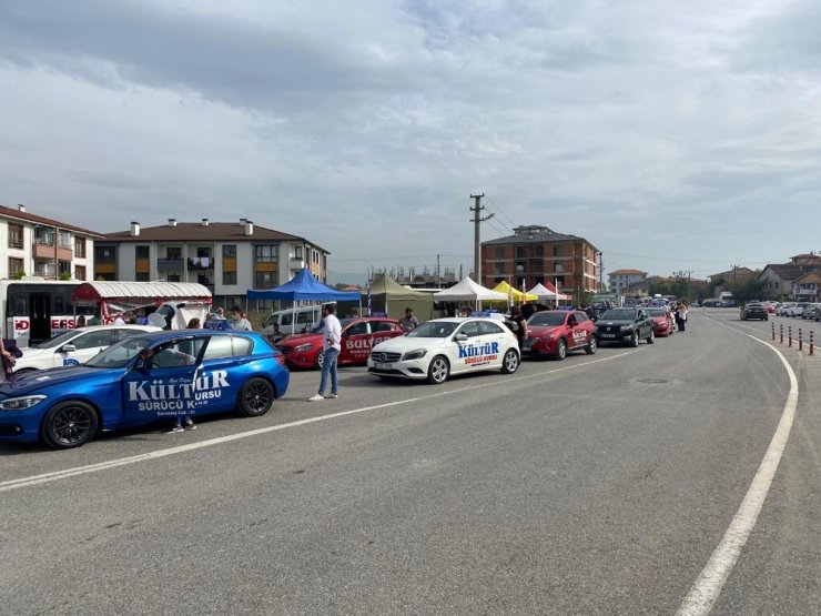 Düzce’de 500 Sürücü adayı sınava girdi
