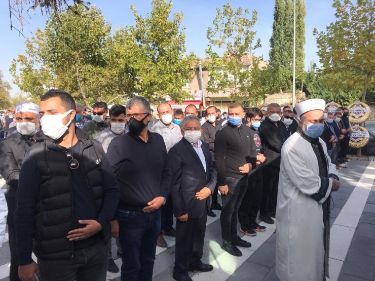 Sendikacı Tahir Horoz son yolculuğuna uğurlandı