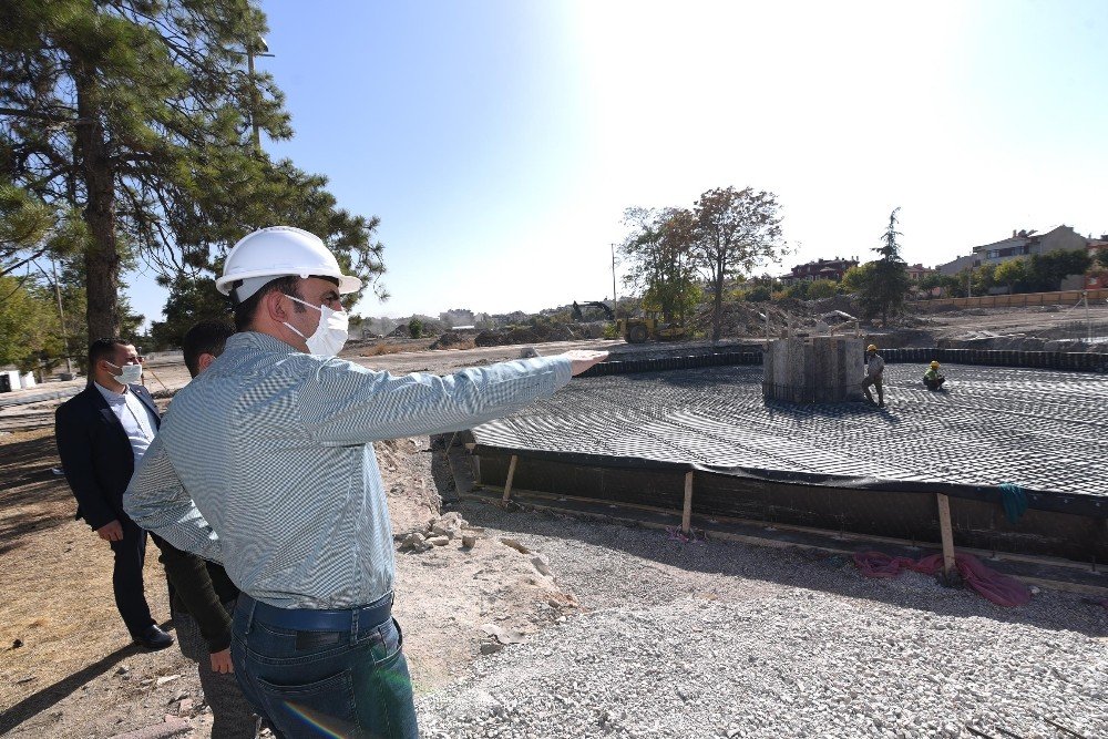 Konya'da Türkiye’nin en güzel millet bahçelerinden biri yapılıyor