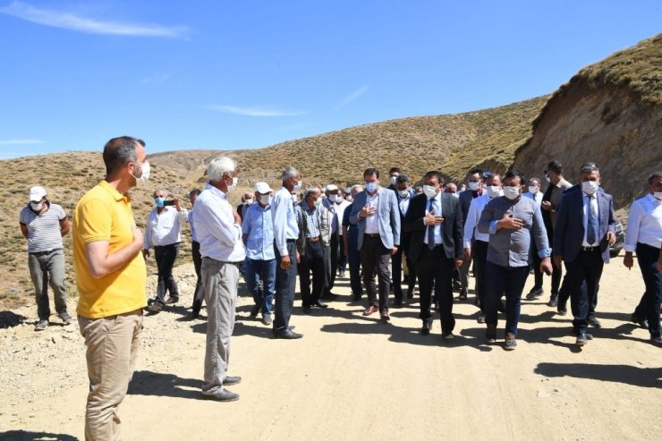Malatya Büyükşehir’den 18 ayda 2 bin 353 km yol bakım ve asfalt çalışması