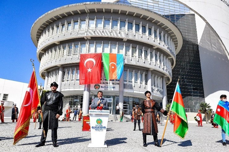 Mehteran takımından Azerbaycan’a destek konseri