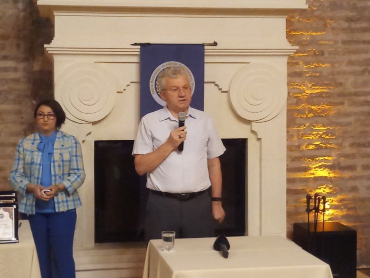 Doç. Dr. Mustafa Güzel: “Savunma sanayisinde attığımız adımı sağlık sanayisinde de atmamız gerekiyor “