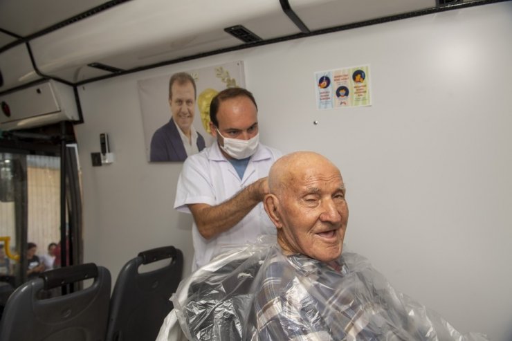 Mersin’de pandemi döneminde ’mobil kuaför’ hizmeti