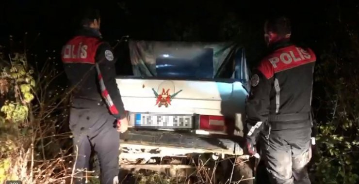 Aracında tüfek olan sürücü polisten kaçtı, ceza yedi