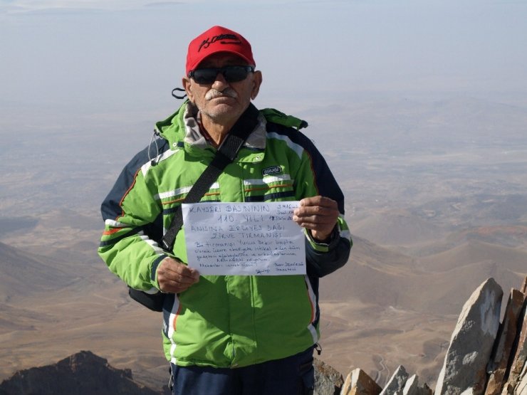 Kayseri basınının 110. yılında Erciyes Dağı’nın zirvesine tırmandılar