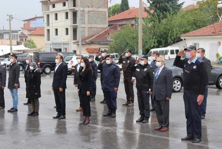 Çal’da Muhtarlar Günü törenle kutlandı