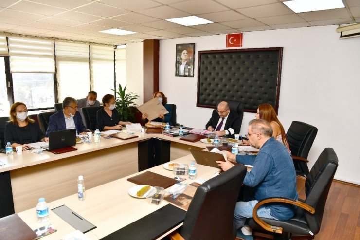 Ege Mahallesinin dönüşümü için 3 firma teklif verdi