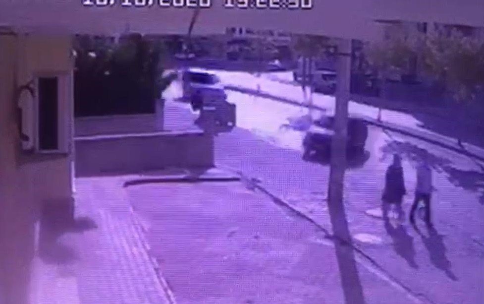 Konya'da baba ve oğlunun öldüğü annenin yaralandığı dehşet kaza anları saniye saniye kaydedildi