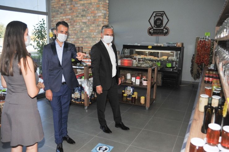 ASSİM’de yöresel ürünler mağazası açıldı