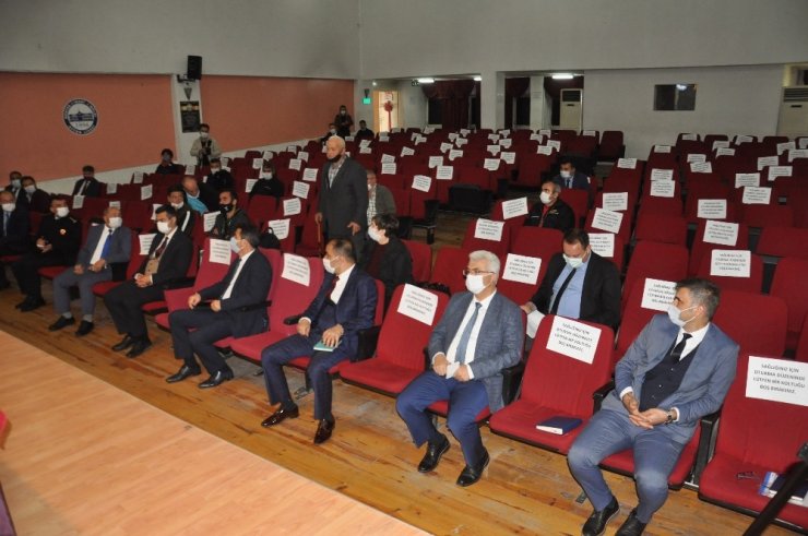 Vali Çiçek sorunları anında çözdü