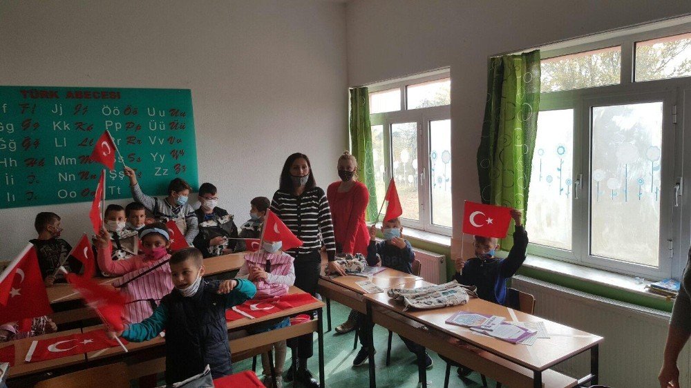 ASEM’den Kuzey Makedonyalı öğrencilere destek