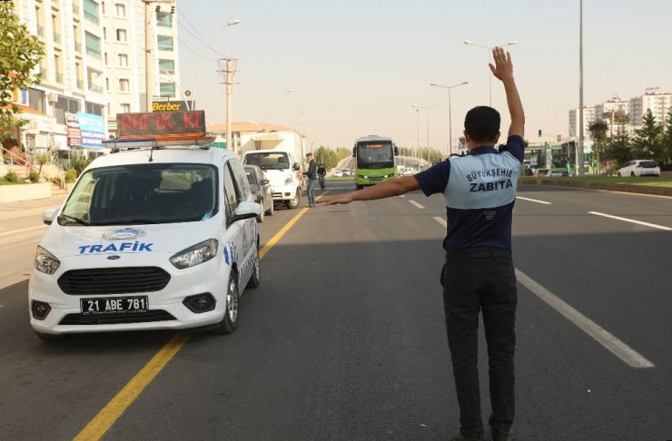 Diyarbakır’da korona virüs denetimleri sürüyor