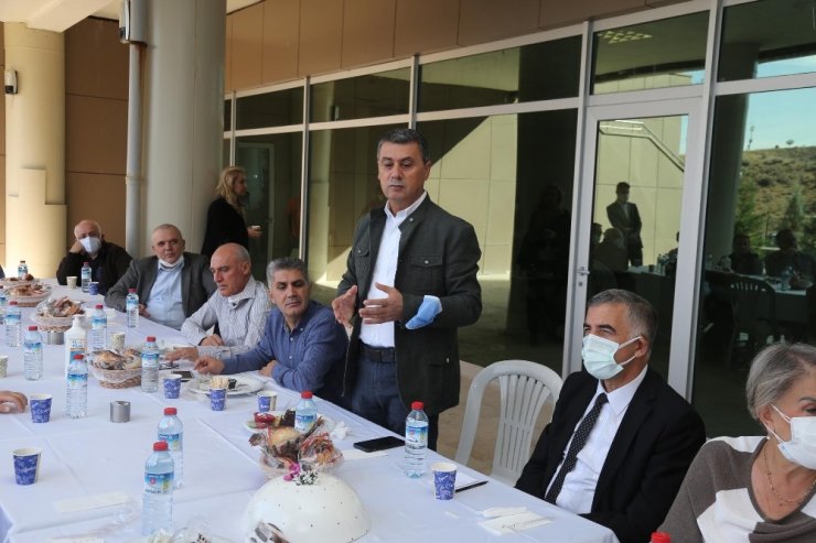 Başkan Şimşek, İncek TOKİ sakinleri ile buluştu