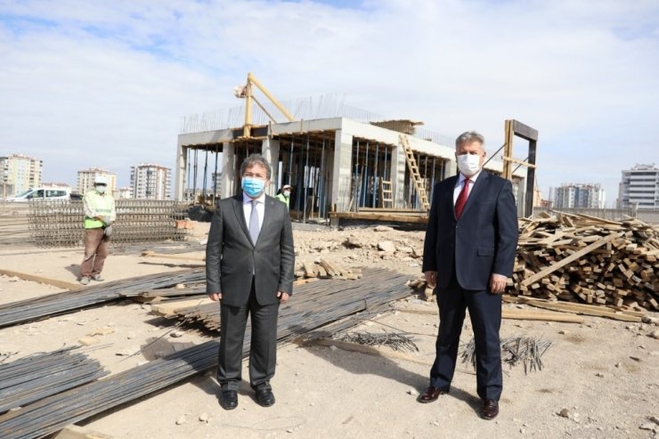 Melikgazi’de sağlığa yatırım sürüyor