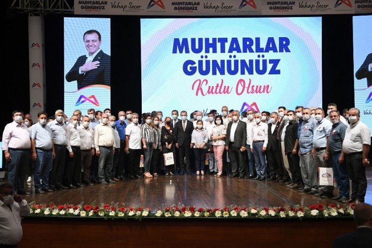 Başkan Seçer muhtarlarla buluştu