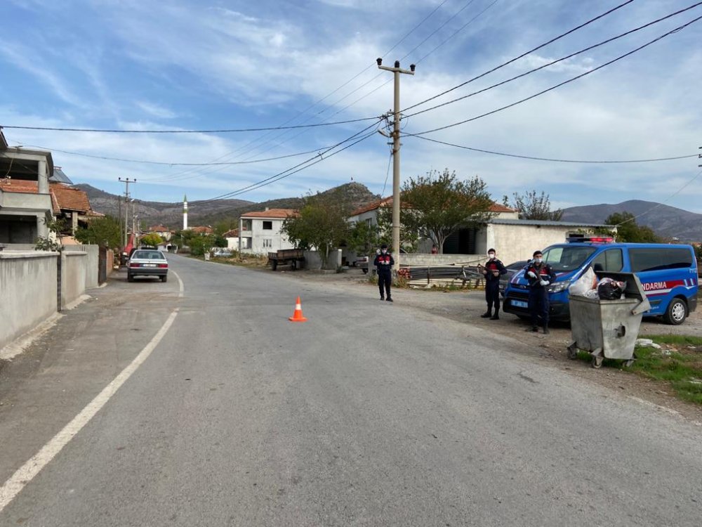 Vakaların arttığı Bigadiç'te bir mahalle karantinaya alındı