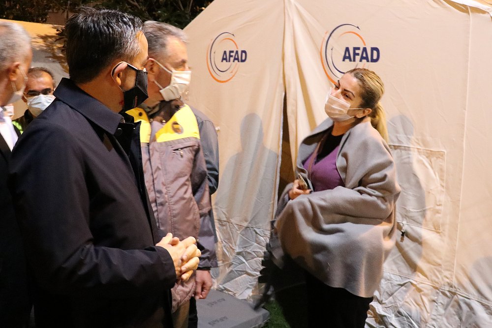 Pakdemirli'den Buse'ye nikah şahitliği sözü