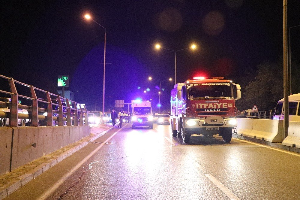 Zincirleme kazada dört araç çarpıştı! Sürücüleri tekme tokat birbirine girdi